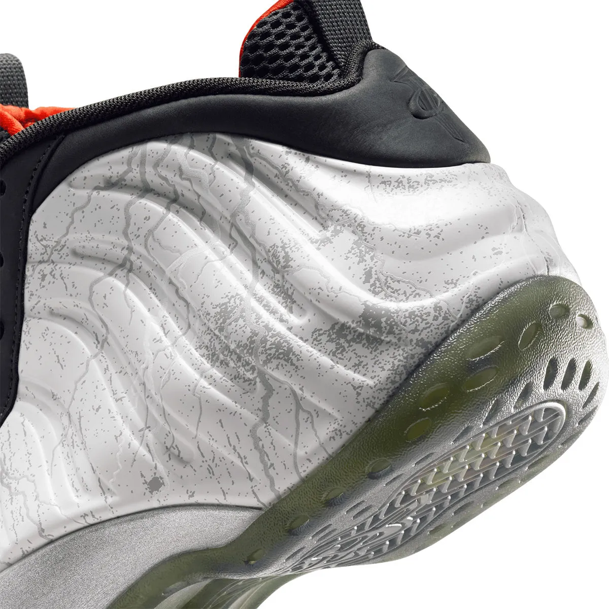 '  Tekken 8 Air Foamposite 'Jin Kazama' Fresh Foam Bb V2 Basketball Shoes