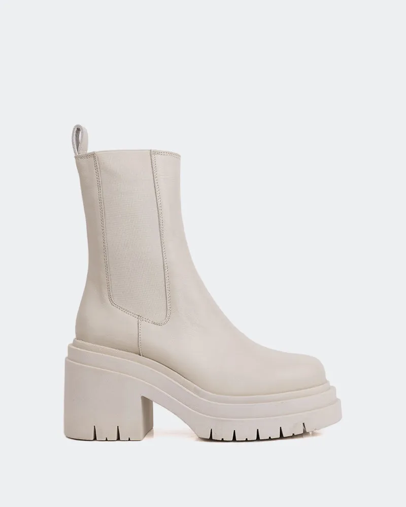 Super Comfortable Chelsea Boots Bastille Off White Leather