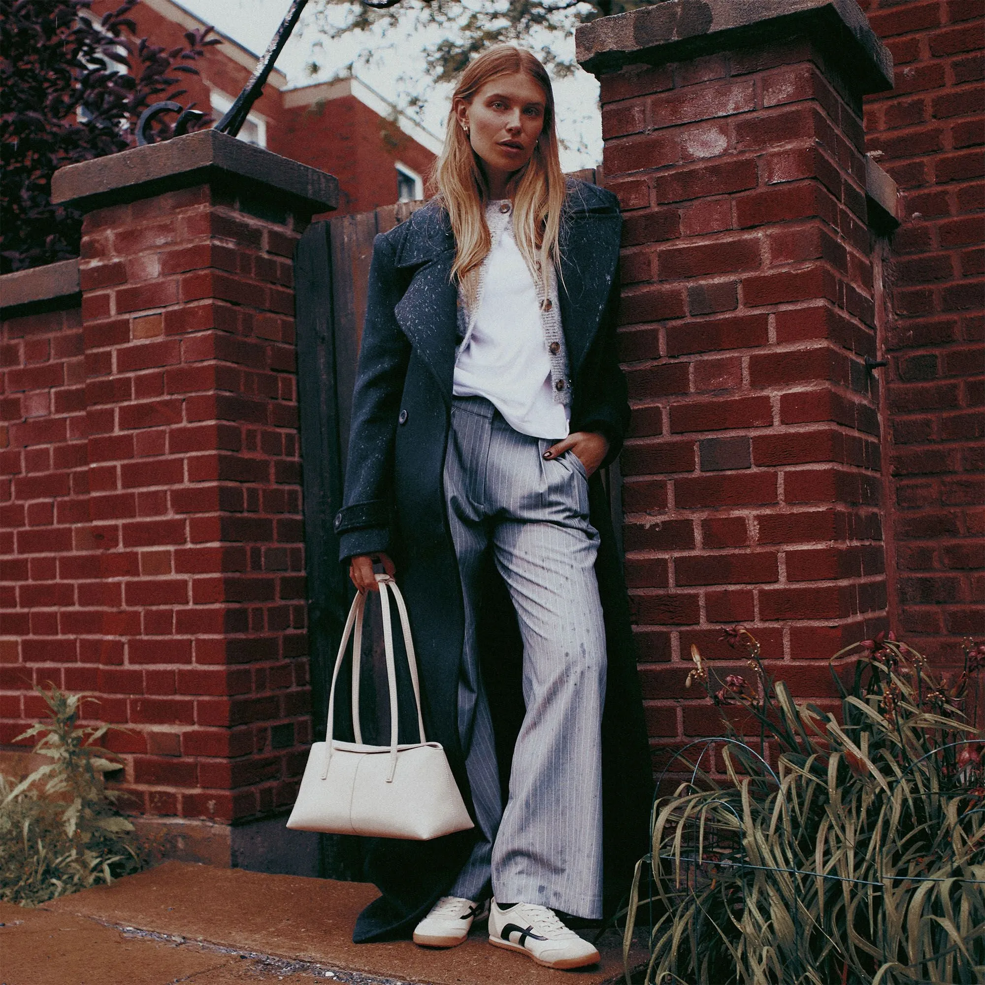 Simple Sneakers Beaa