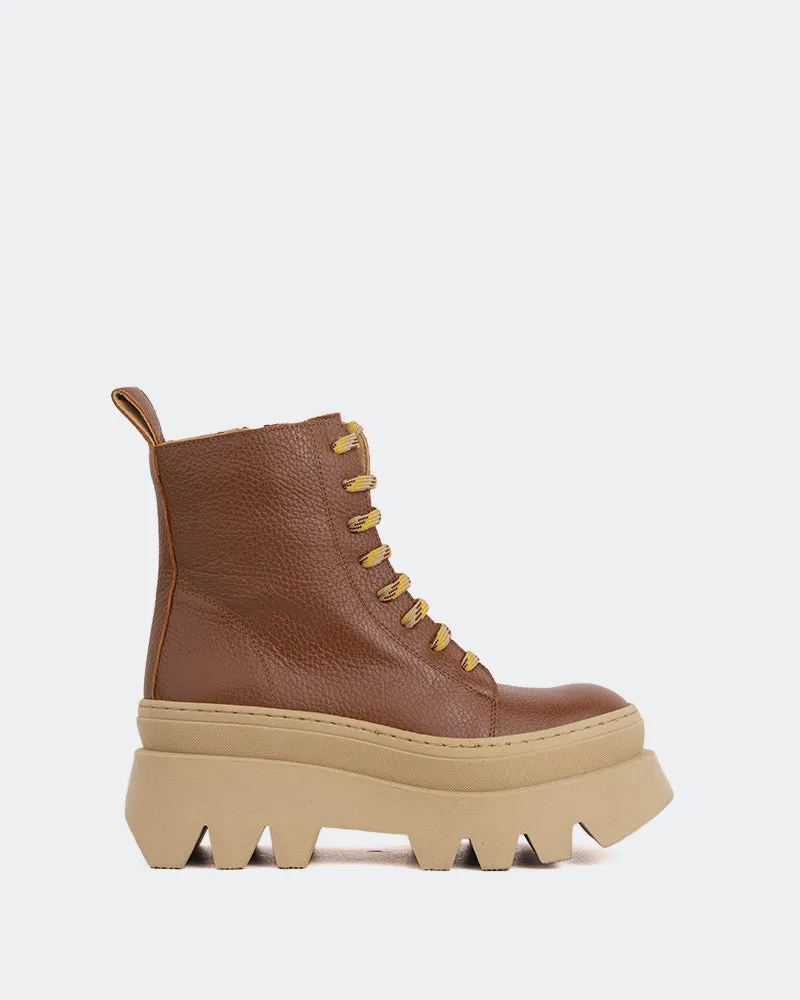 Orthopedic Ankle Boot Bianchi Camel Leather