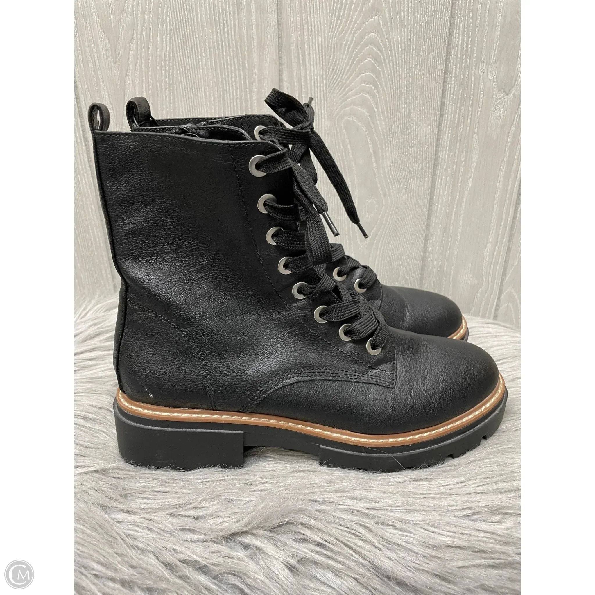 Tilda Quilted Leather Combat Boot Boots Combat By Clothes Mentor In Black & Brown, Size: 10