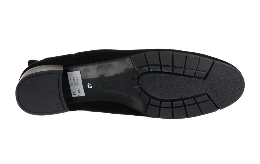 Br Softer Black Glace Knit Ankle Boots