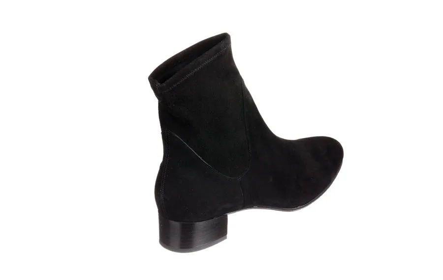 Low Heel Pointed Toe Ankle Boots Br Softer Black