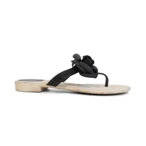 Chanel 'Camellia' Flip Flops - Women's 38 Size 11 Wide Flip Flops