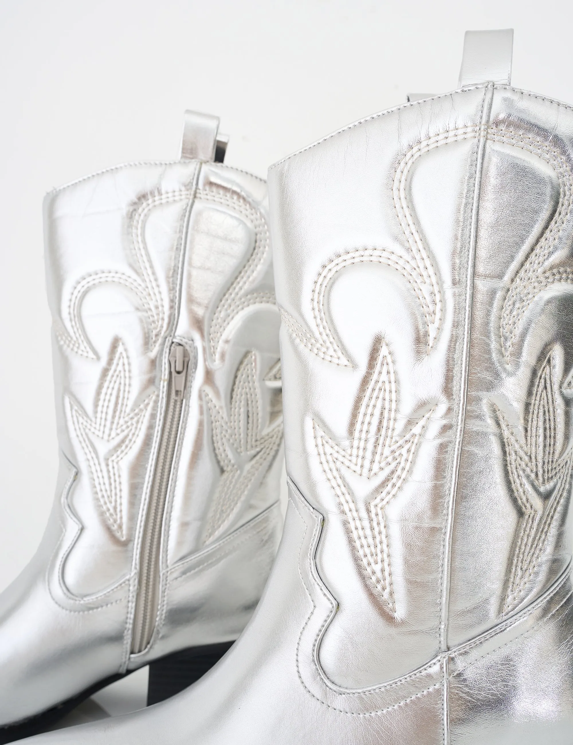 Calabasas Silver Western Embroidered Knee High Pointed Toe Cowboy Boots Marshalls Boots