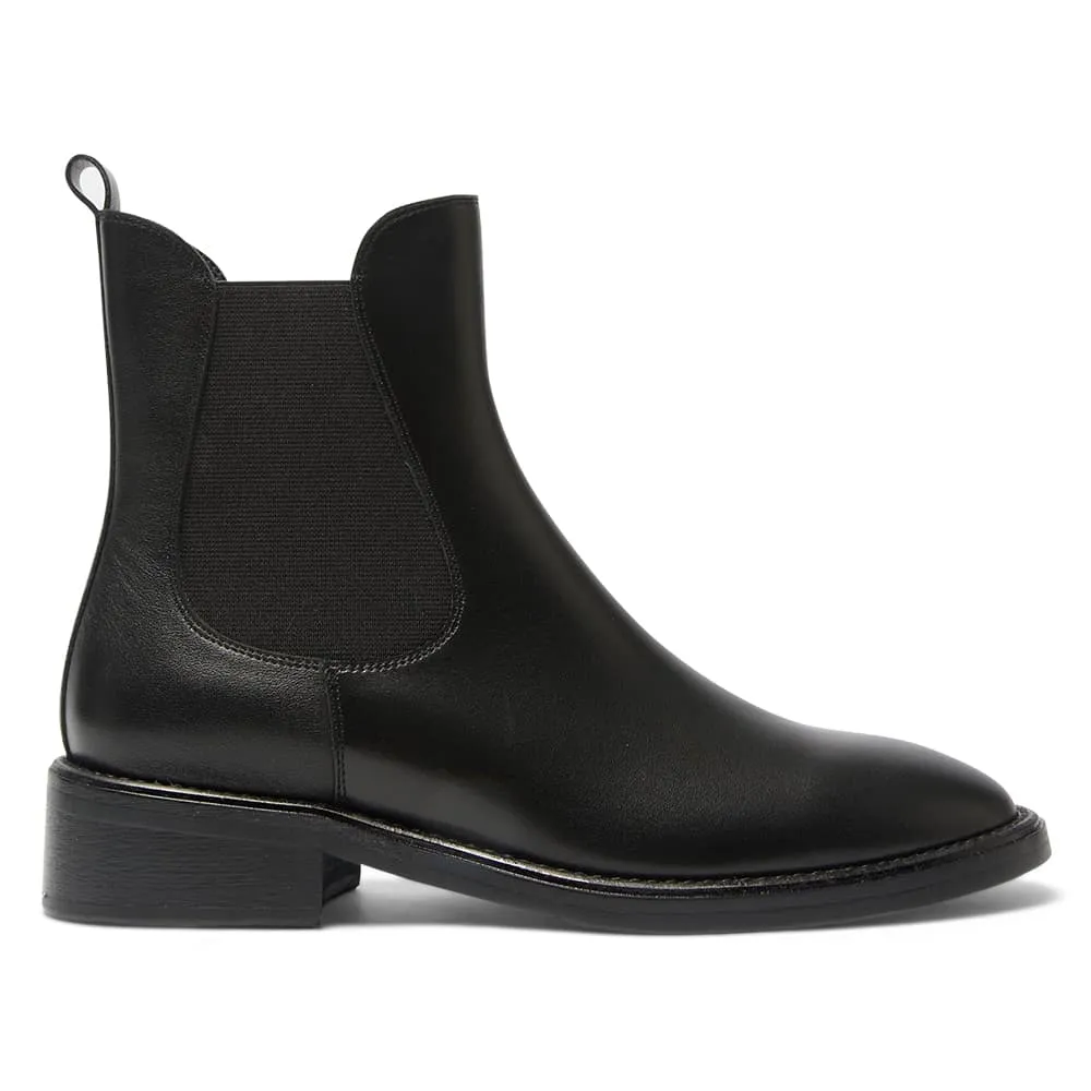 Cedric Boot in Black Leather Wearing Jeans With Chelsea Boots