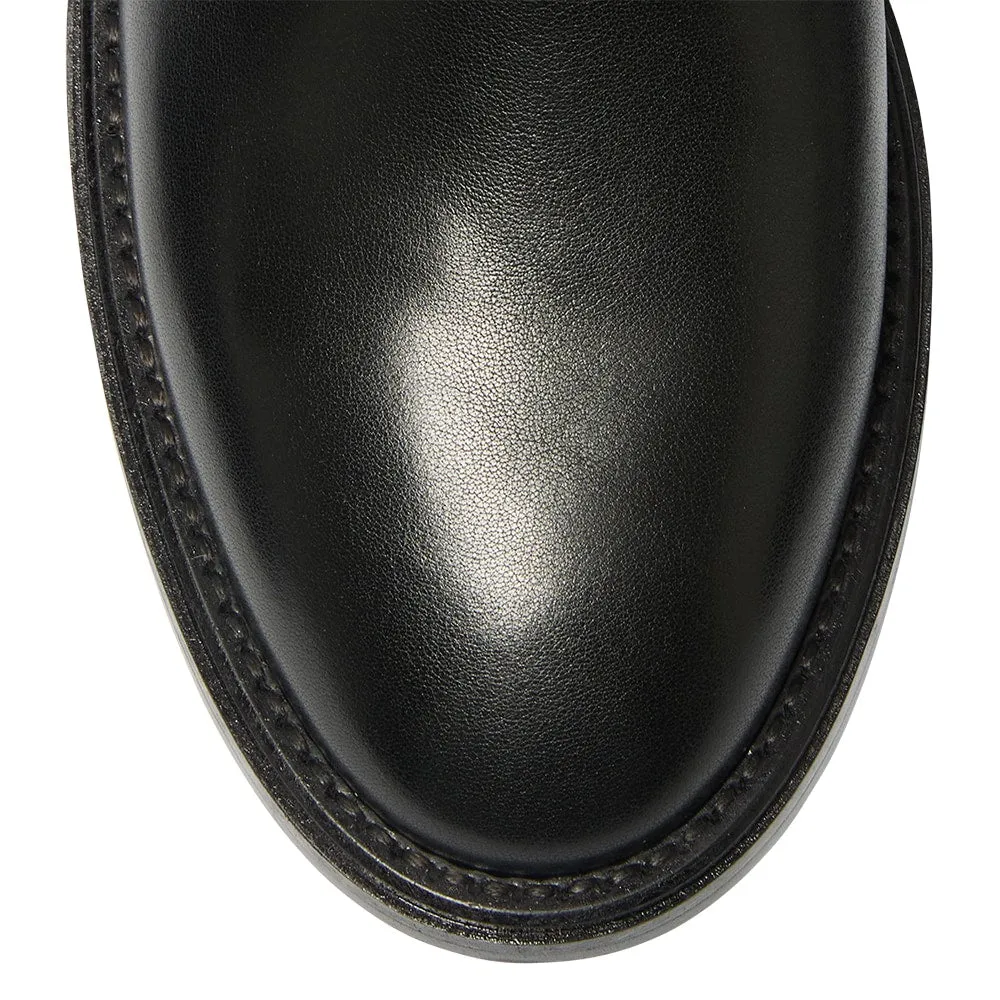 Chelsea Boots Small Size Cedric Boot in Black Leather