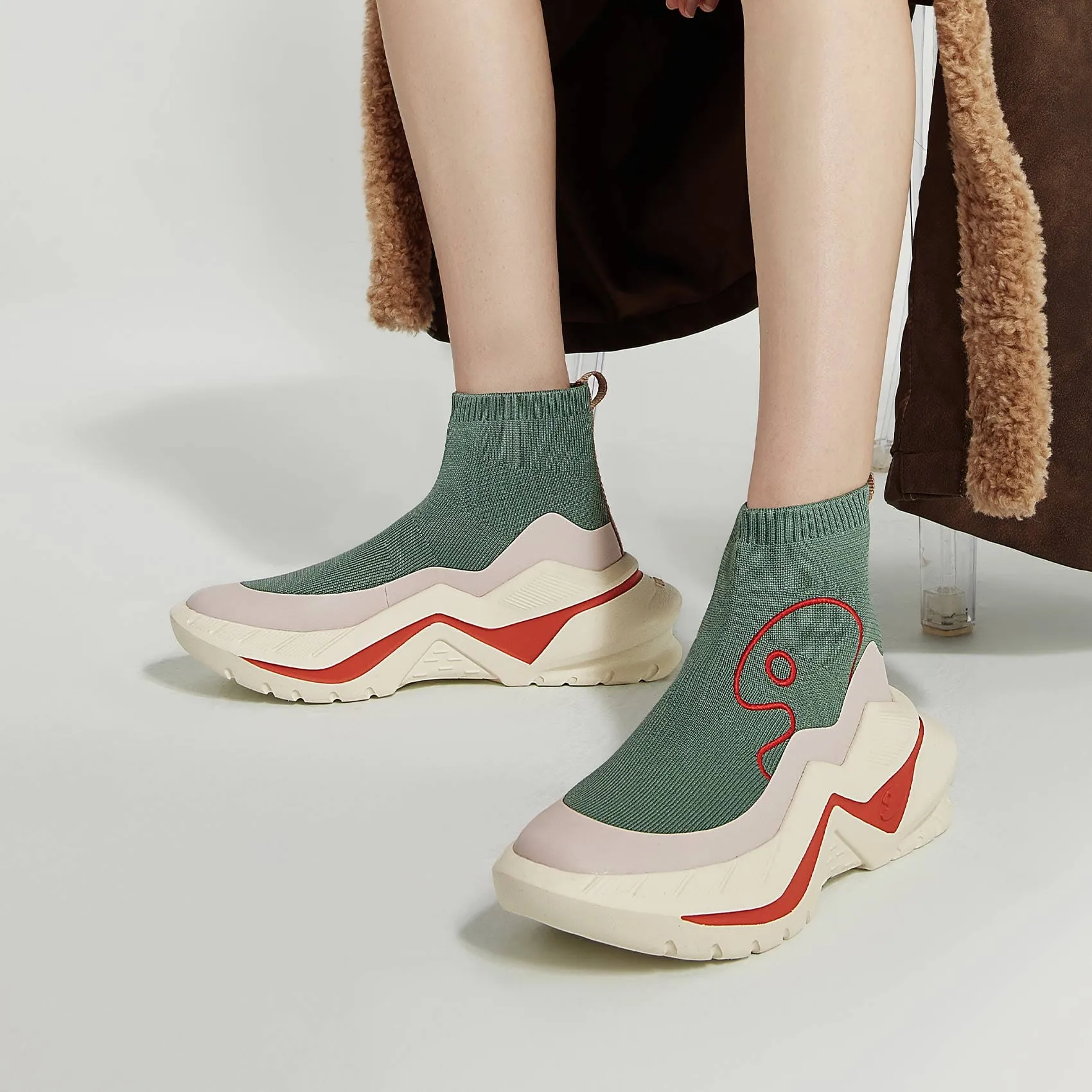 Best Badminton Kit Bag With Shoe Compartment Dark Forest Chueca IV Women