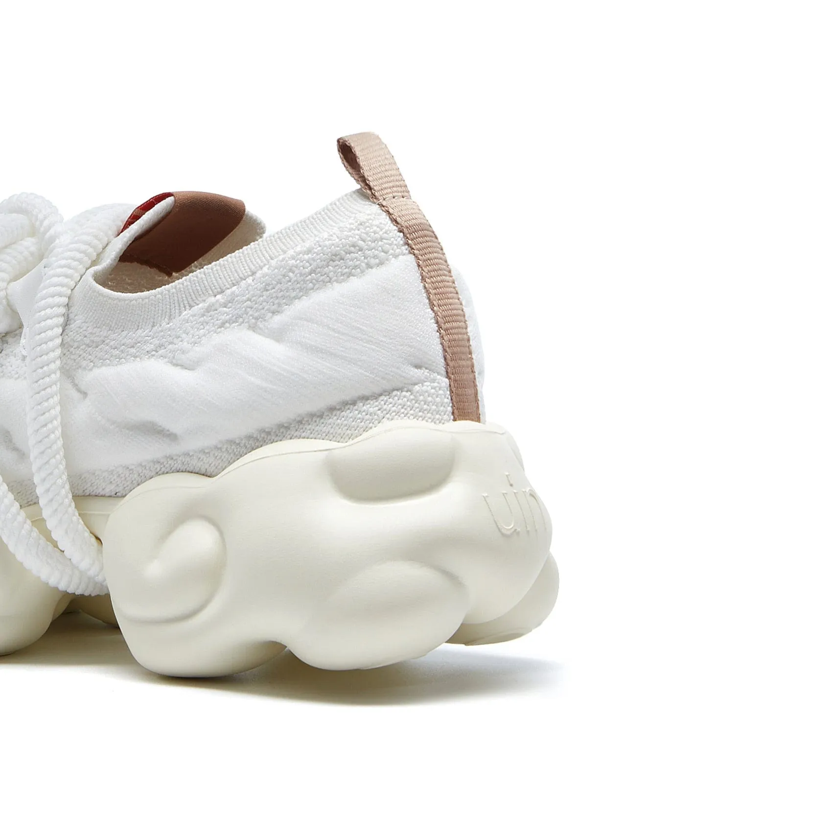 Dawn Grey Cloud I Women Vs Yonex Badminton Shoes