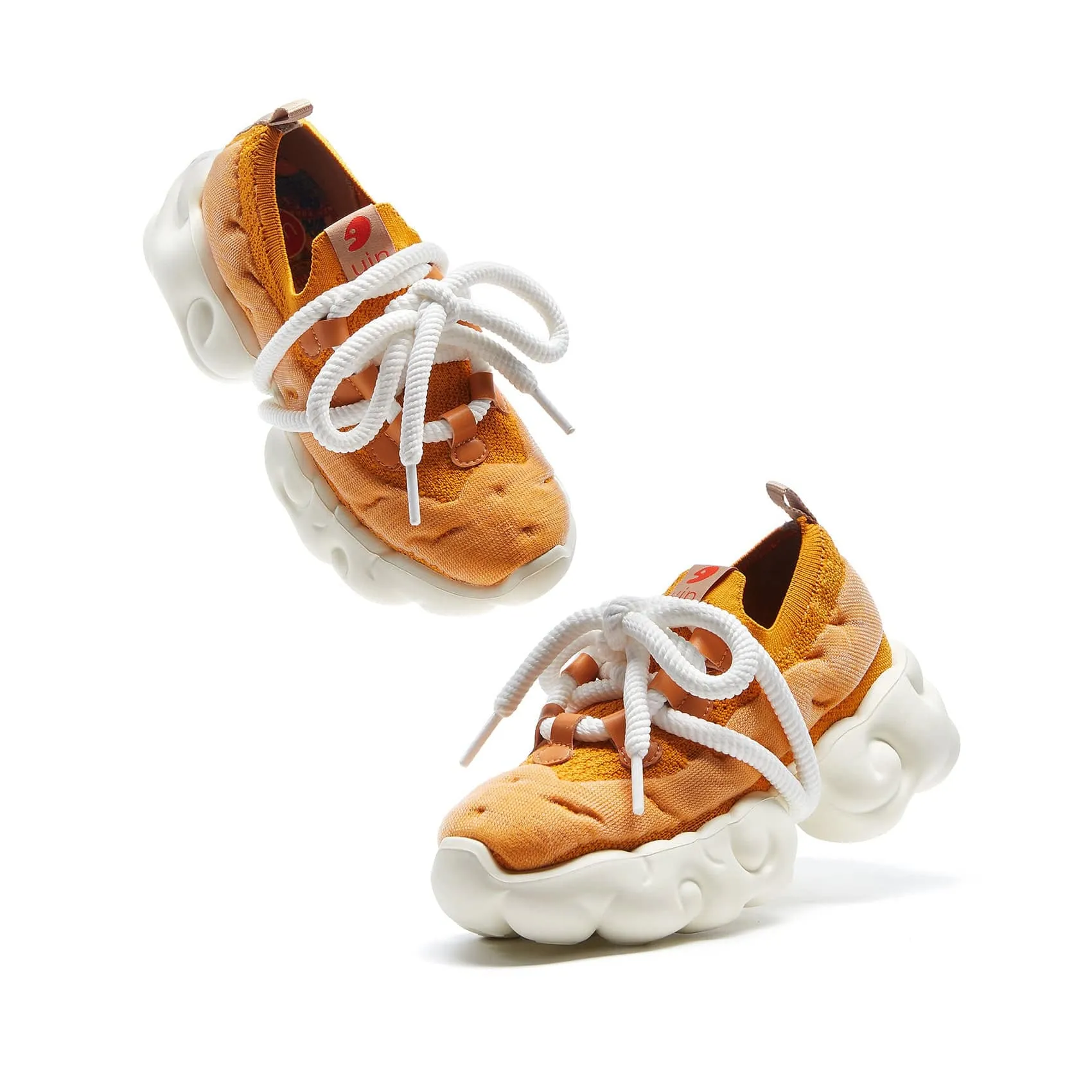 Desert Sun Cloud I Women Best Non Marking Badminton Shoes