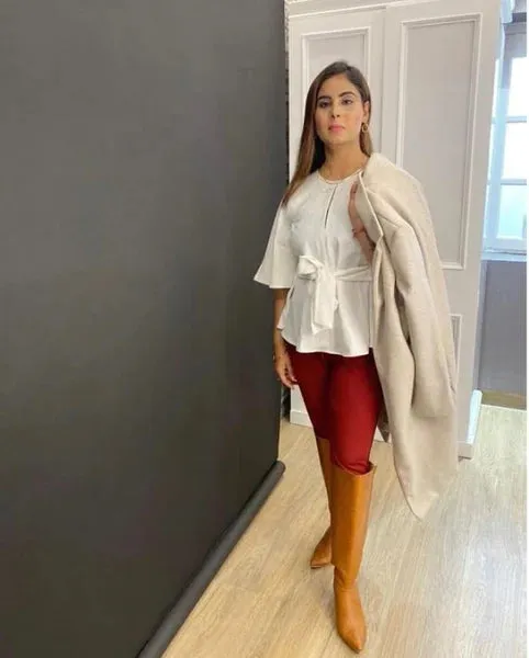 Terraspark Boots Crafting Tree Cowboy Boots (High Knee Length Tan Blocks Boots)