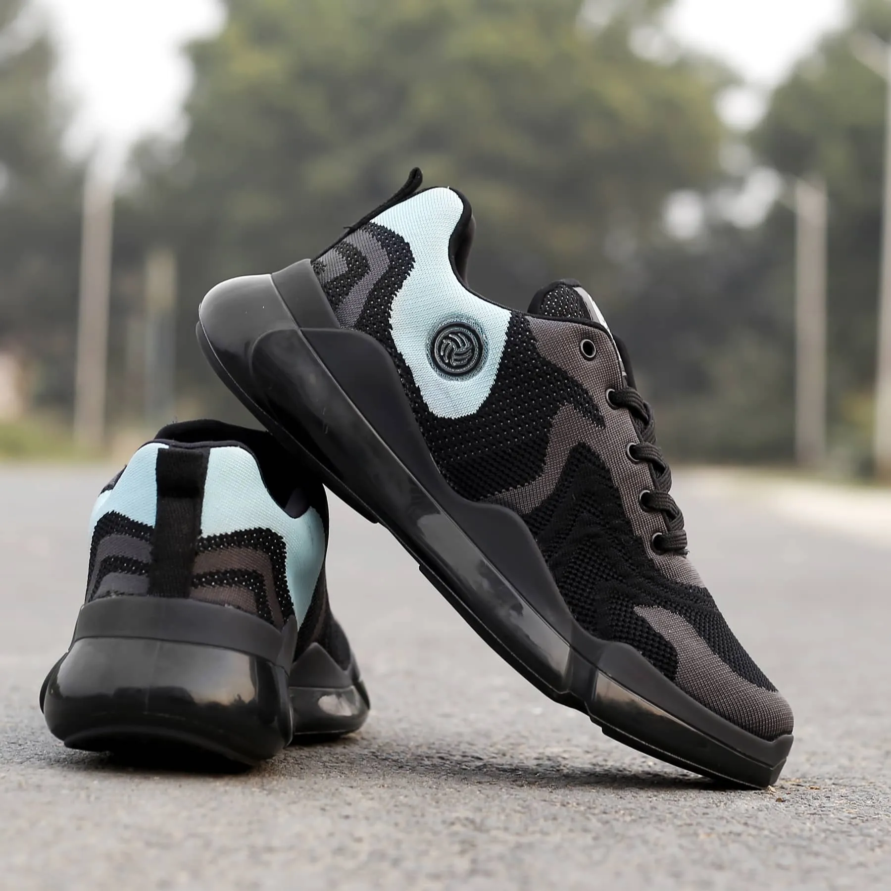 Bacca Bucci Shark Best Outdoor Badminton Shoes