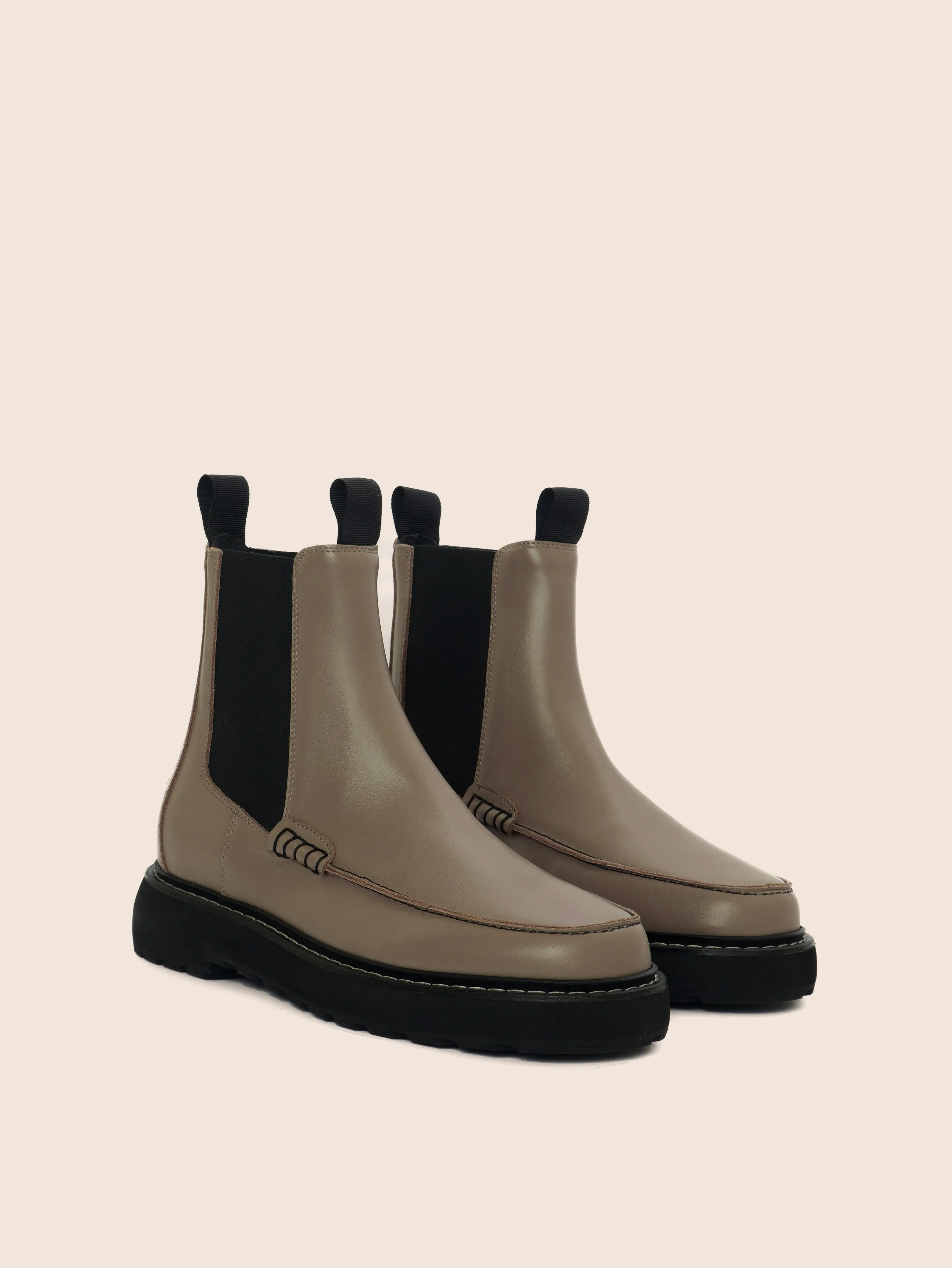 Lagoa Taupe Unlined Boot 90s Chelsea Boots