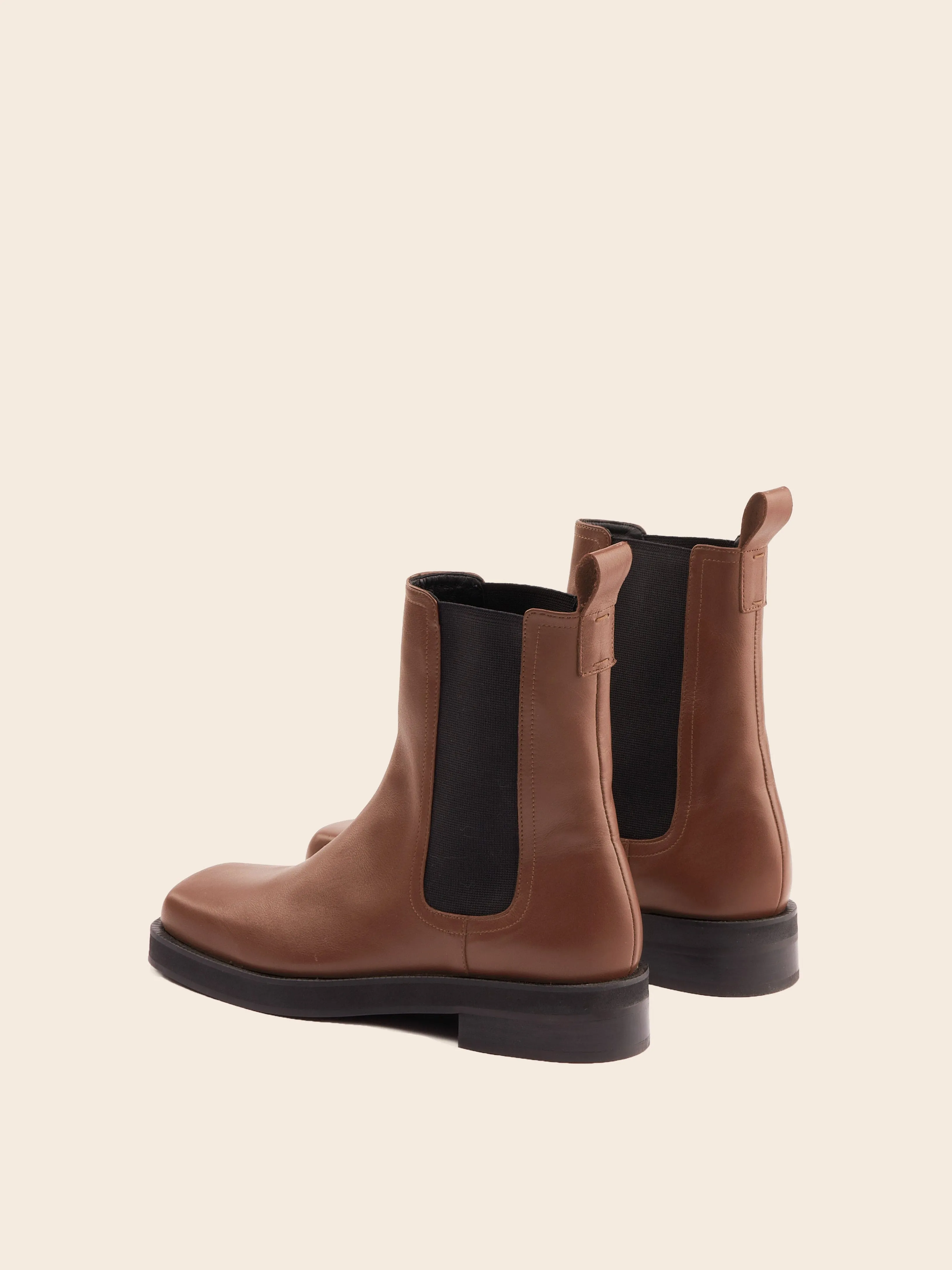 Mora Cognac Boot Chunky Leather Chelsea Boots