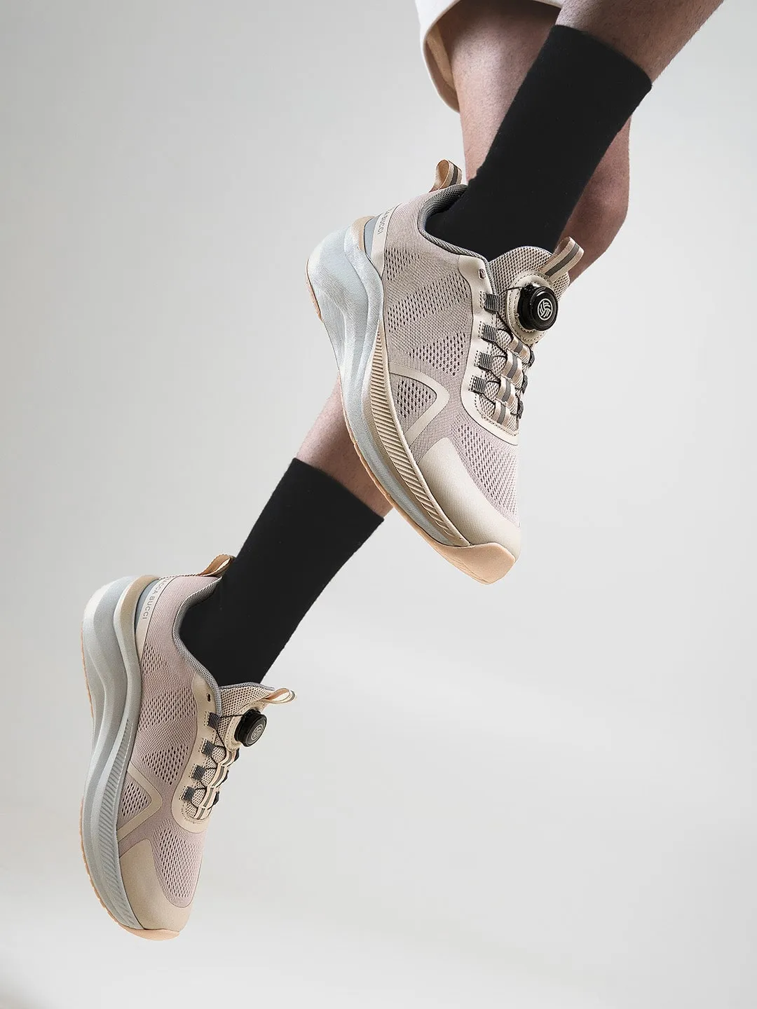 Best Power Cushion Badminton Shoes Bacca Bucci ION Glide  Sports Shoes with Rotary Lacing