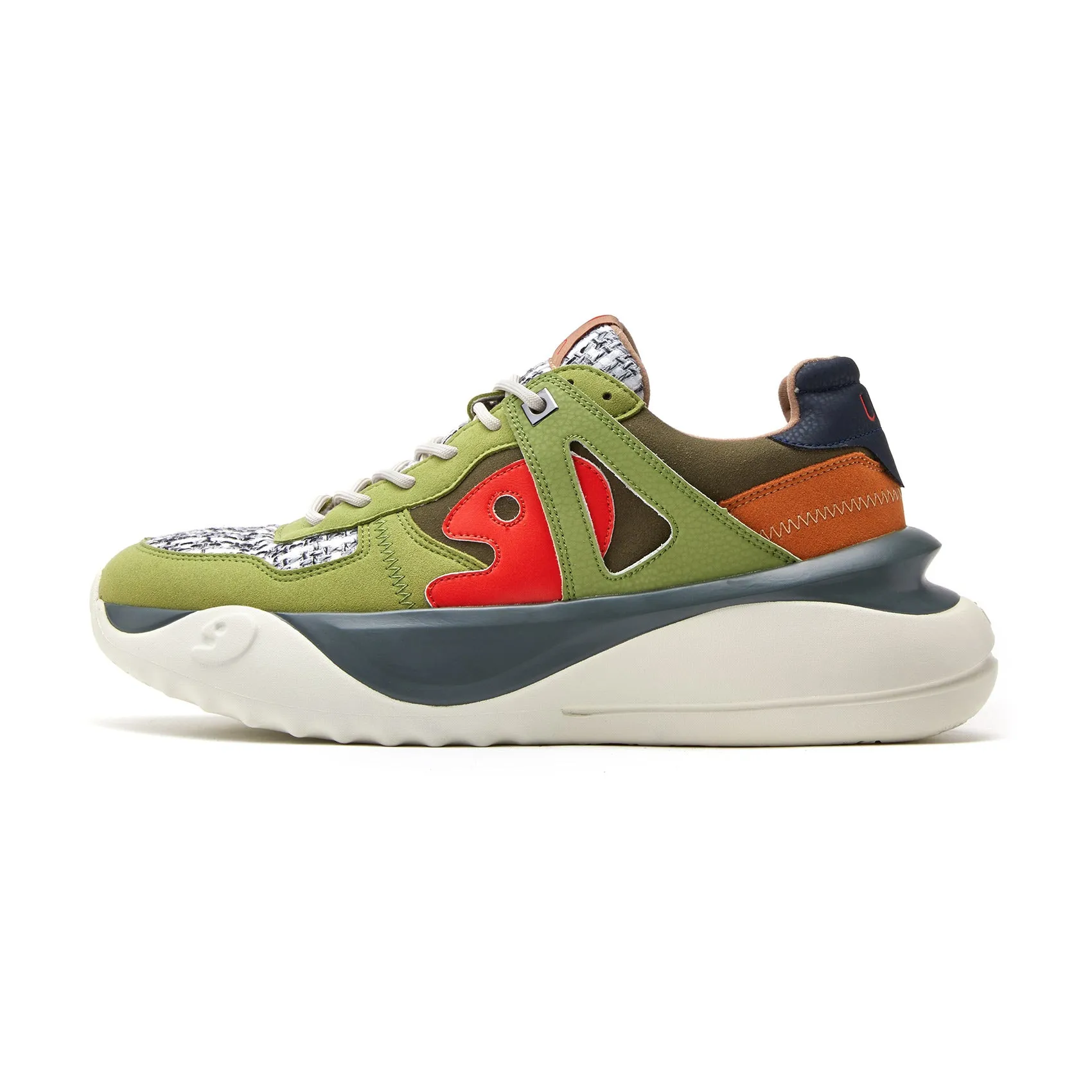 Moss Ruzaf V Men Non Marking Shoes For Badminton In India