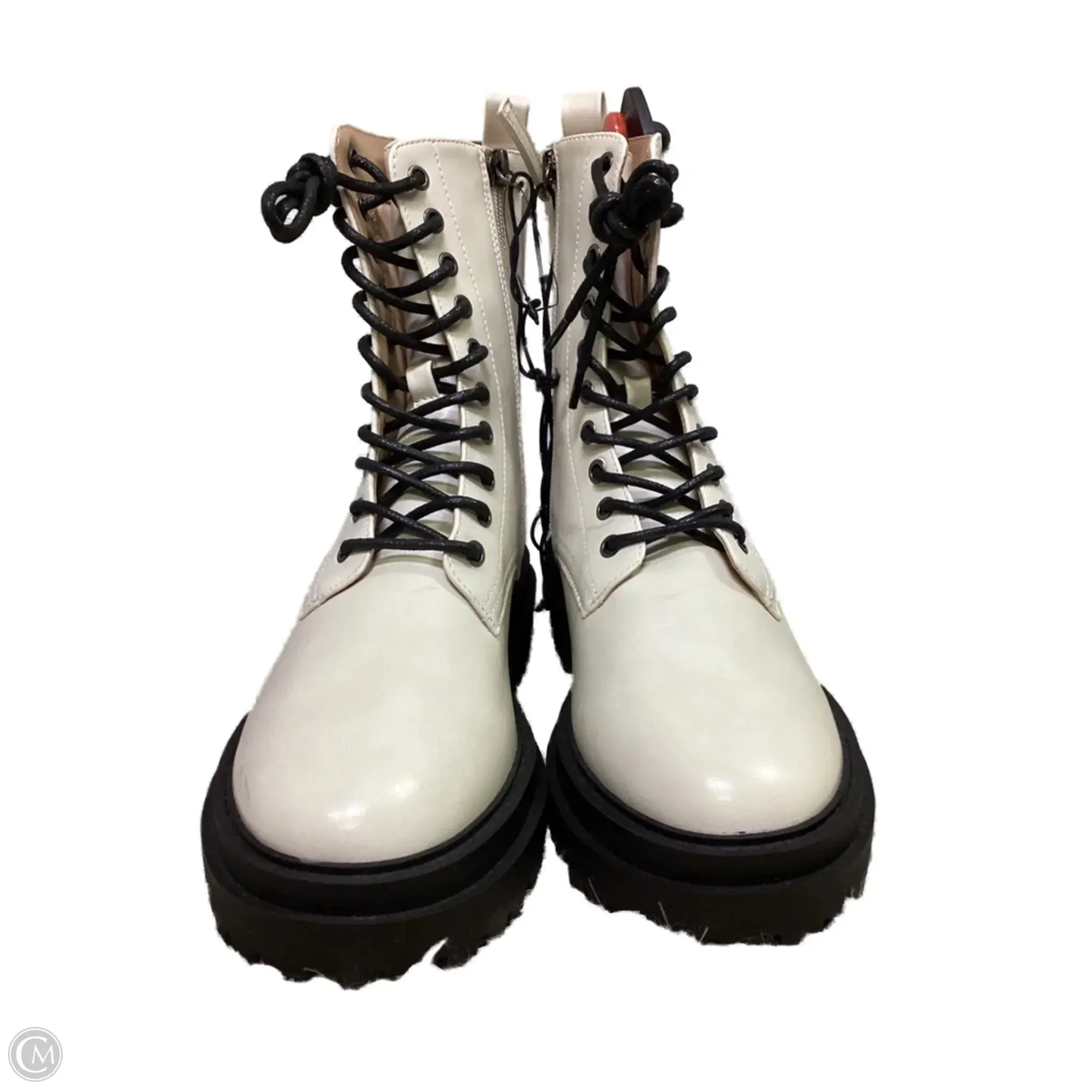 Boots Combat By Forever 21 In Ivory, Size: 7 Combat Heeled Boots