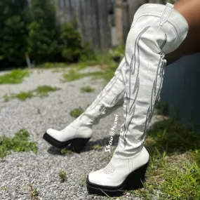 Boots Italien HIGH HORSE/2024 White Faux Leather Platform Thigh High Boot