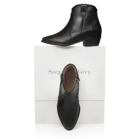 Jago Extra-Wide Fit Cowboy Boots - Black Leather Denali Hiking Boots