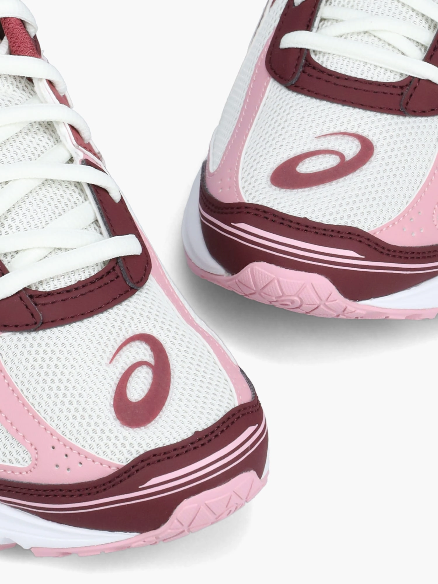 Jog 100s Cream Portroyal mesh Flat Shoes With Peep Toe