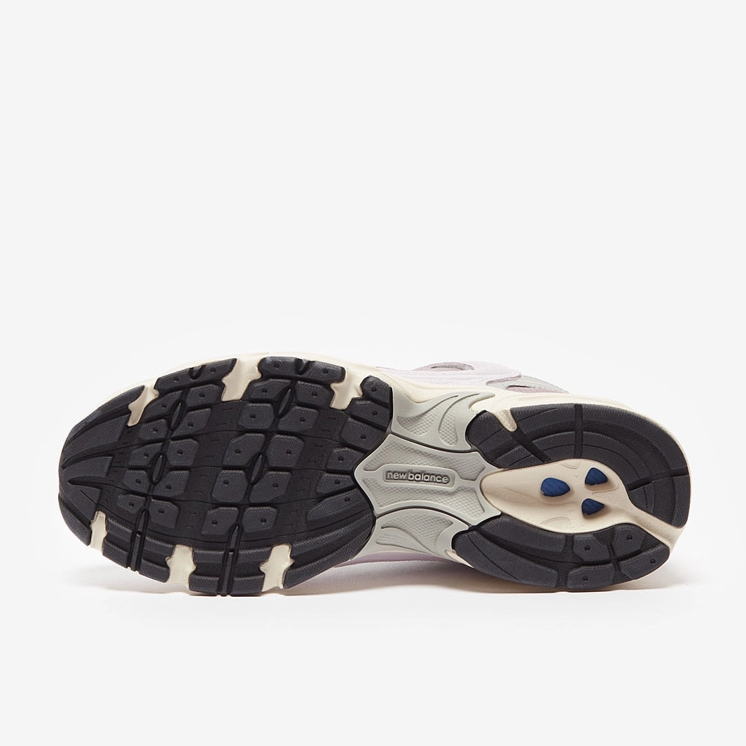 White New Balance Womens New Balance Womens 530