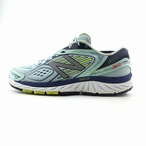 New Balance Green And White NEW BALANCE 860 V7