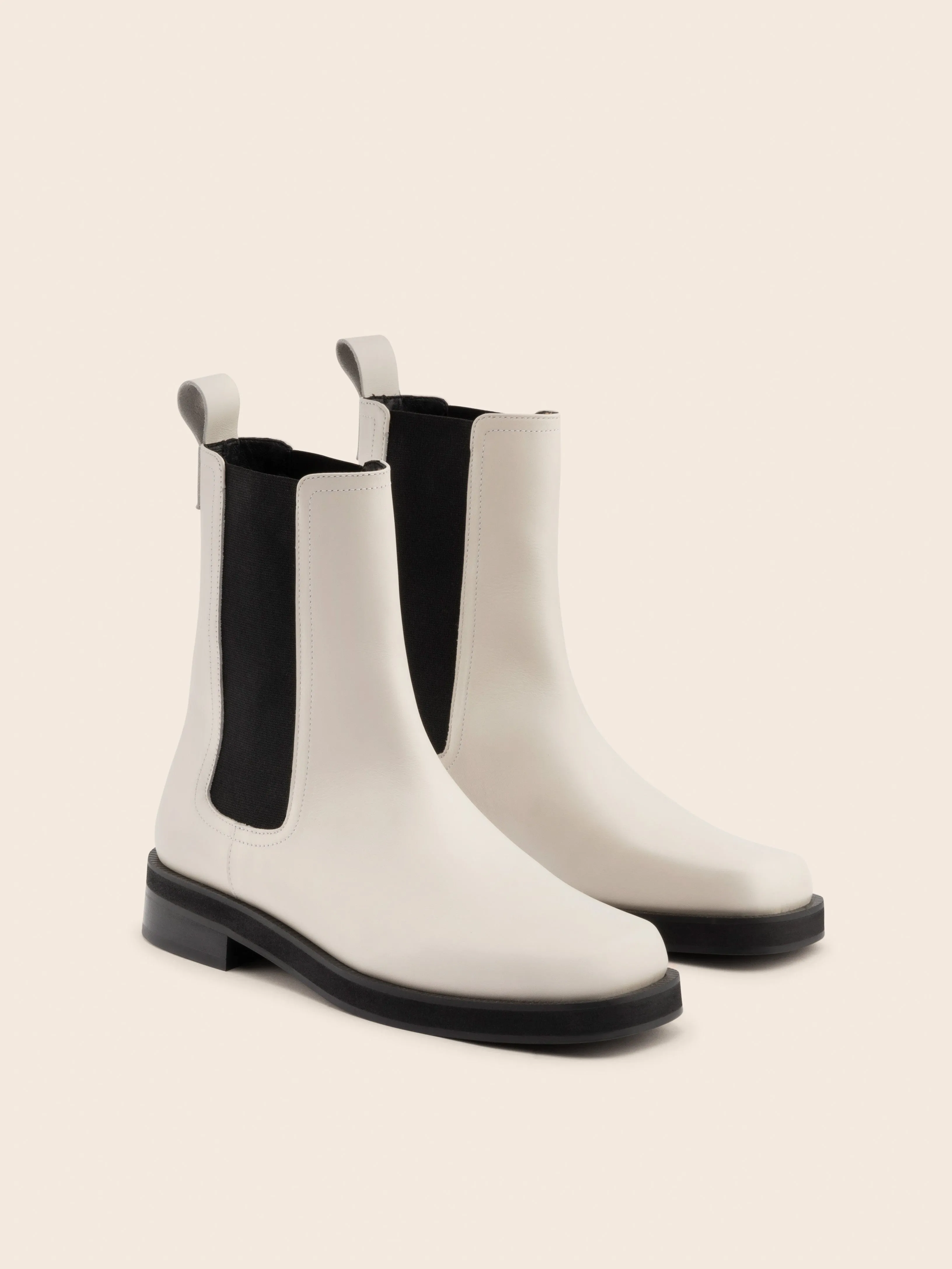 Chelsea Boots Tight On Top Mora Cream Boot