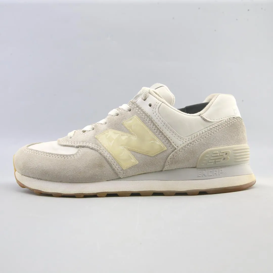New Balance 1906r Silver Metallic NEW BALANCE 574 CORE