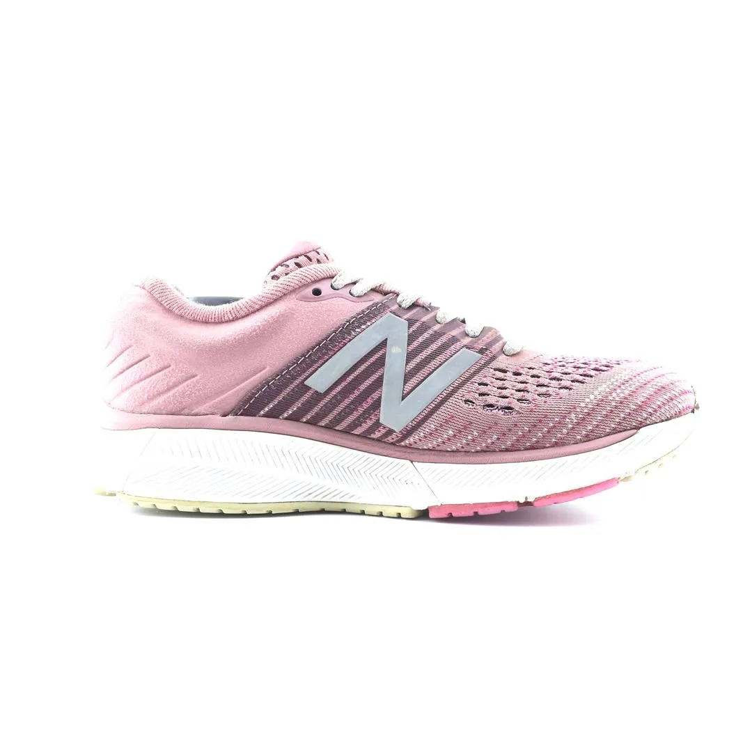 Men New Balance Classic NEW BALANCE 860 V10