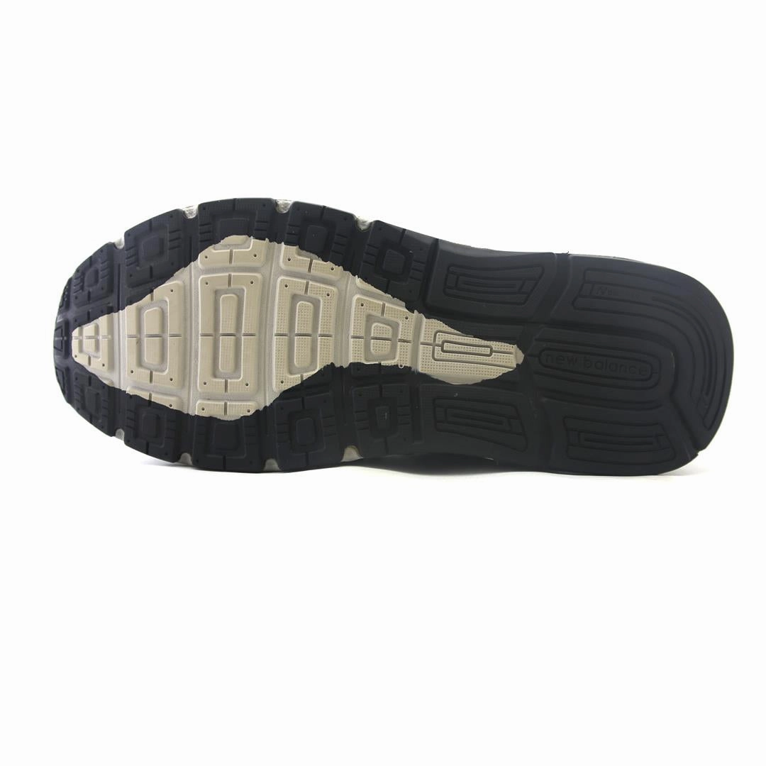 New Balance Cream White NEW BALANCE 1540 V3