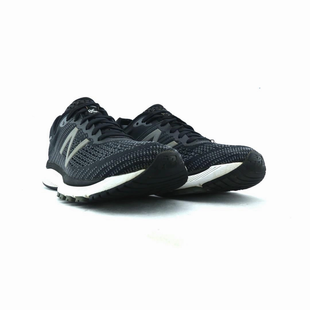 NEW BALANCE 860 V10 New Balance Numeric 306 Jamie Foy