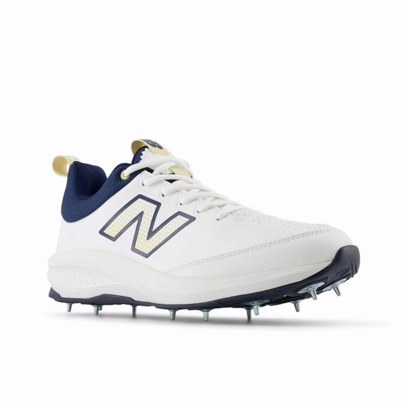 New Balance CK4030v5 2E WIDE Adults Cricket Shoes New Balance 990v2