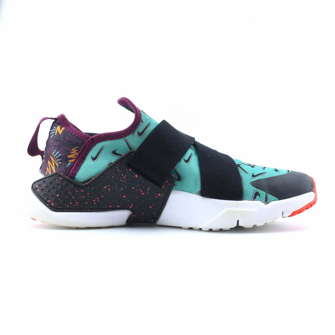 Prowl Slip-on NIKE HUARACHE EXTREME