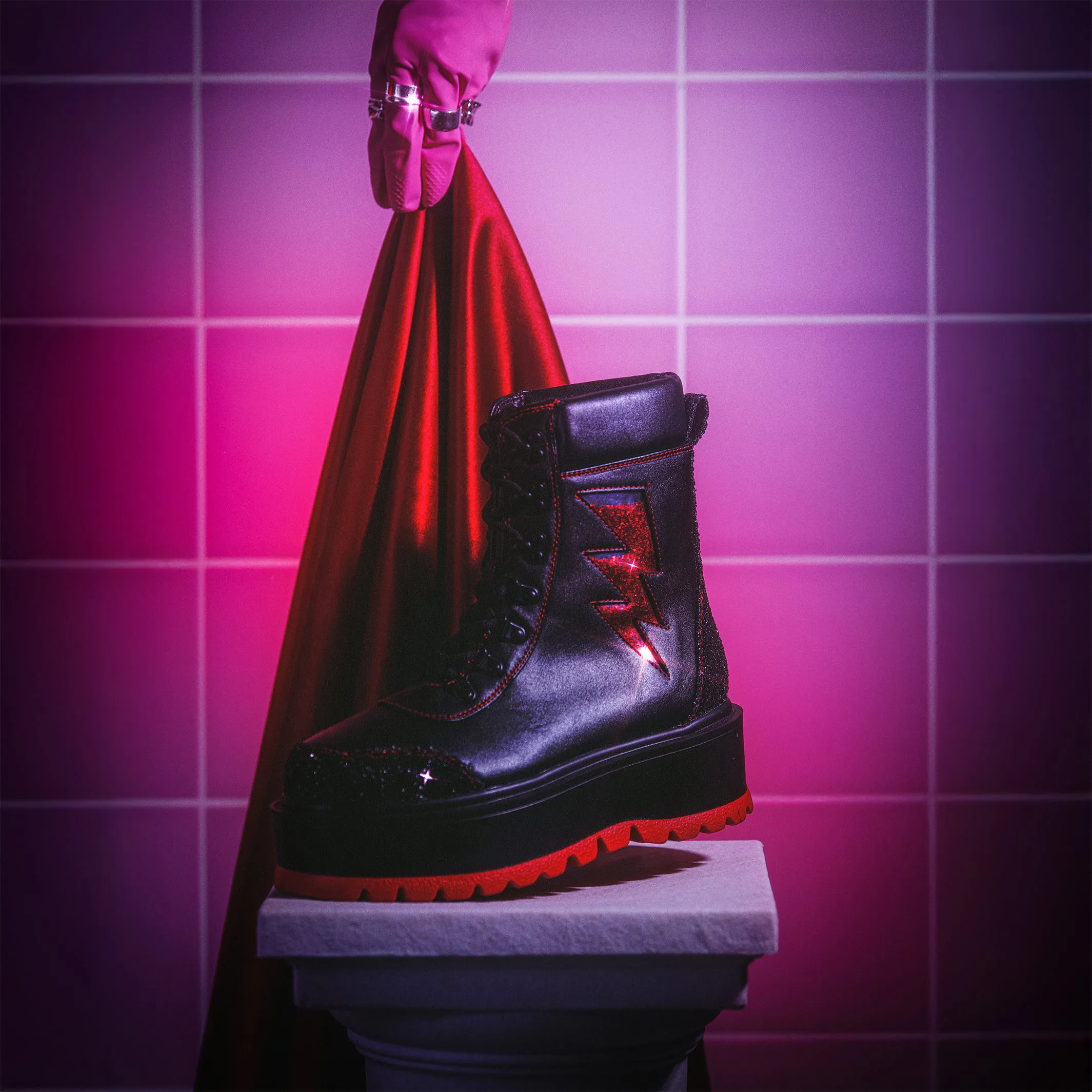 The Time Warp Platform Boots - Black Thick Sole Ankle Boots