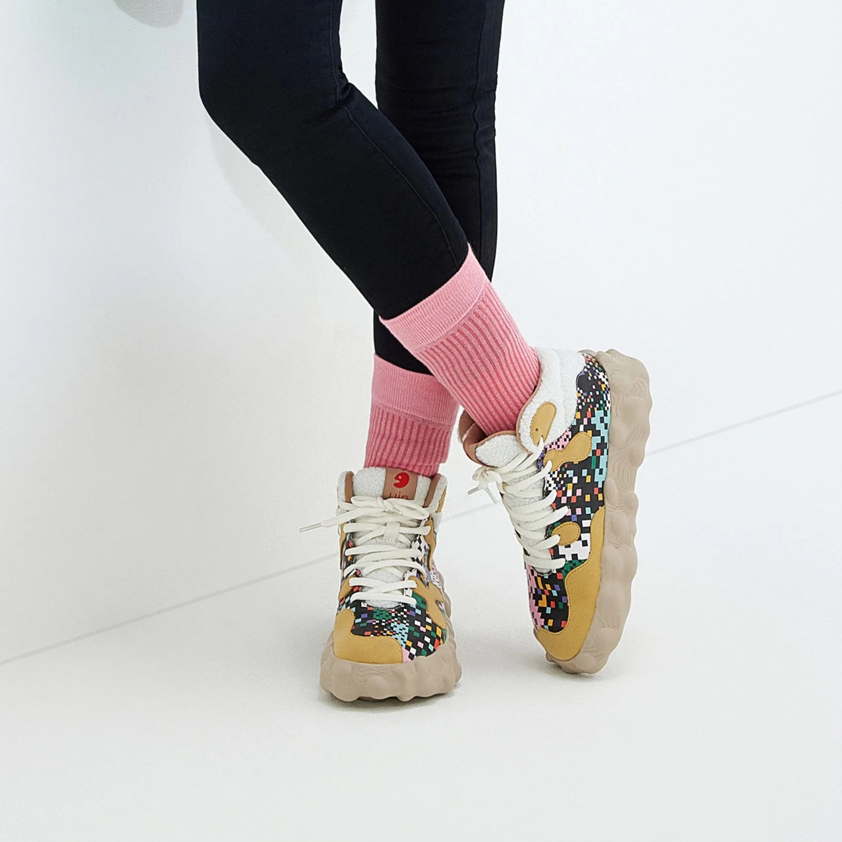 Design Of Basketball Shoes Pixel Party Figueras III Women