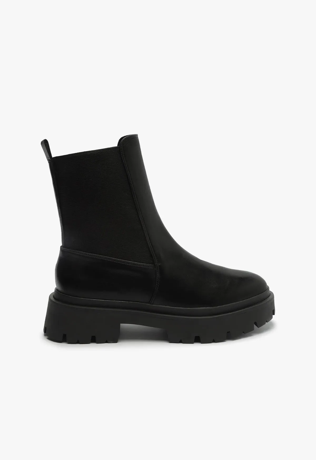 Billie Casual Bootie High Heeled Chelsea Boots