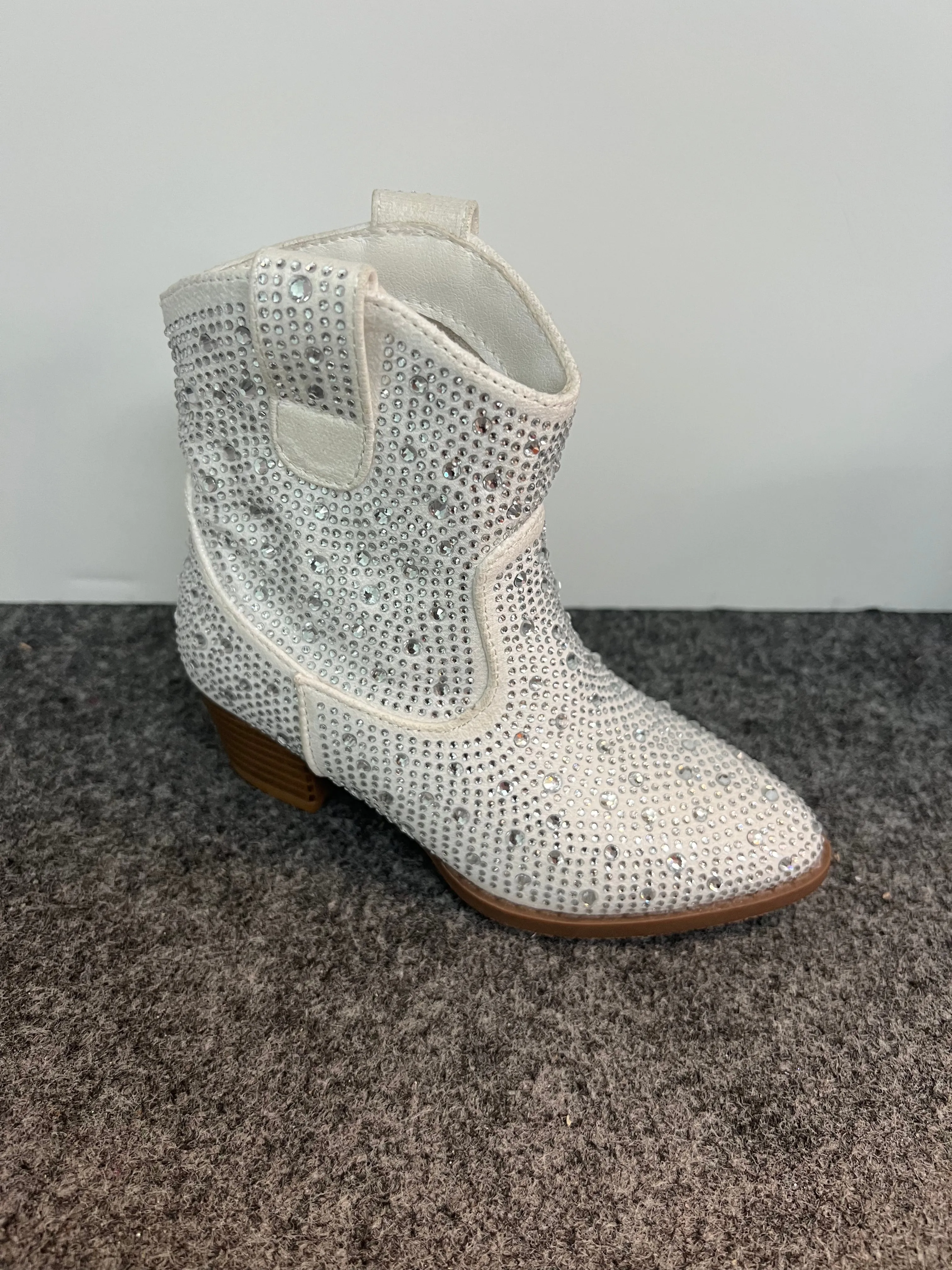 RIVER-01K KIDS White Inexpensive Snow Boots