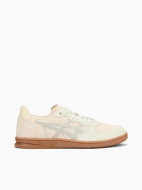 Tyr Flat Shoes Skyhand Og Marzipan Suede