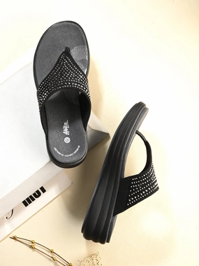 Aveline Cushioned Slippers Wedge House Slippers