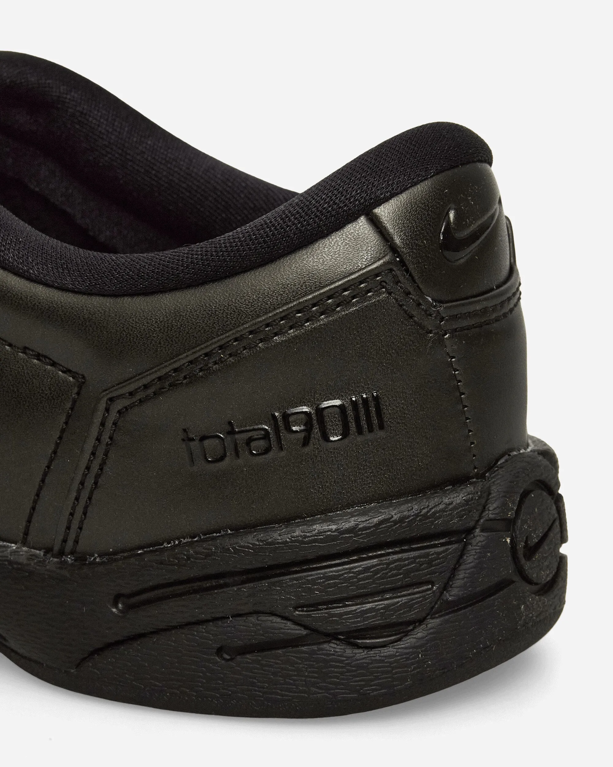 Women's Total 90 Sneakers Black / Anthracite Best Cleats For Soccer Midfielder