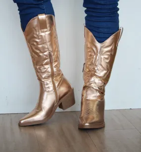 HOMETOWN-2 Champagne Gold Metallic Cinch Boots