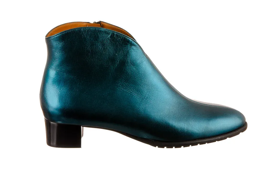 Via Knox Blue Georgia Ankle Boots