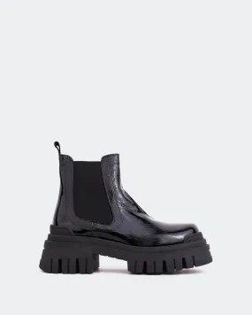 Kamloops Black Naplack Kazar Chelsea Boots