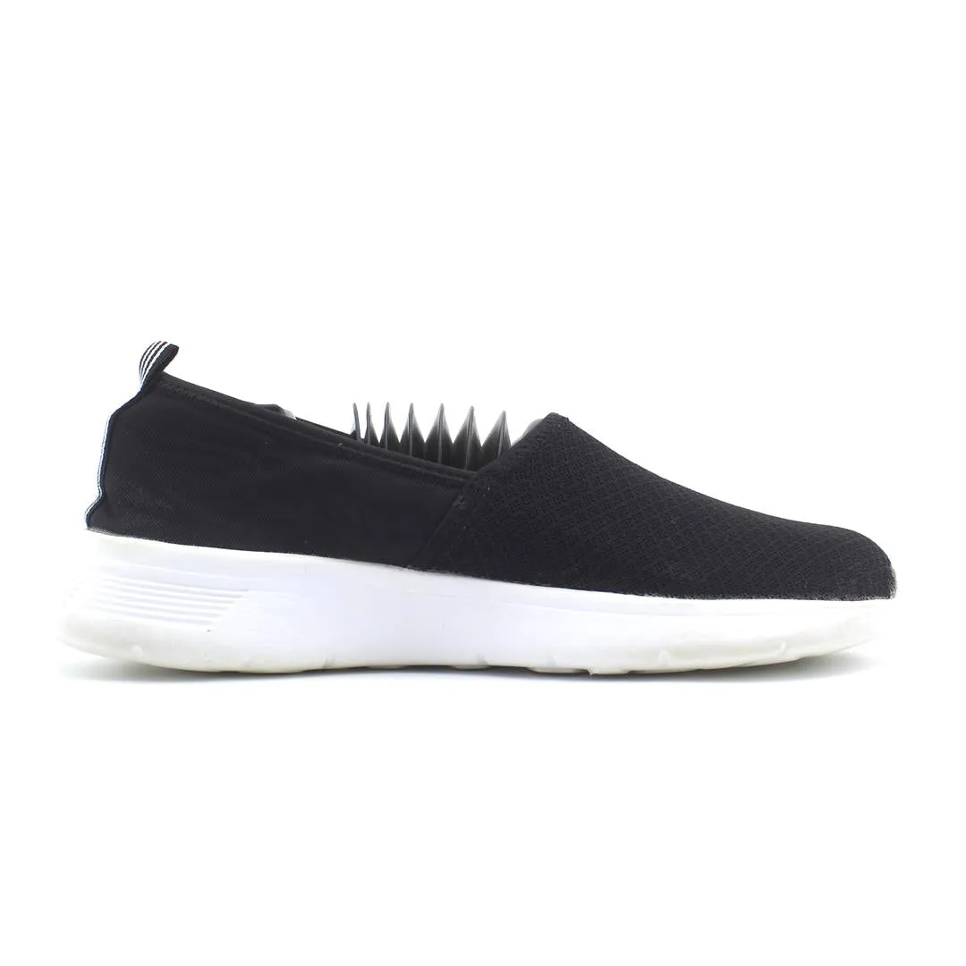 ADIDAS LITE RACER Tabi Slip Ons