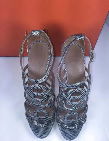 Top quality Hermes Lizard Granit Wooden Heels with Box Size 37 1/2 Trendy High Heels