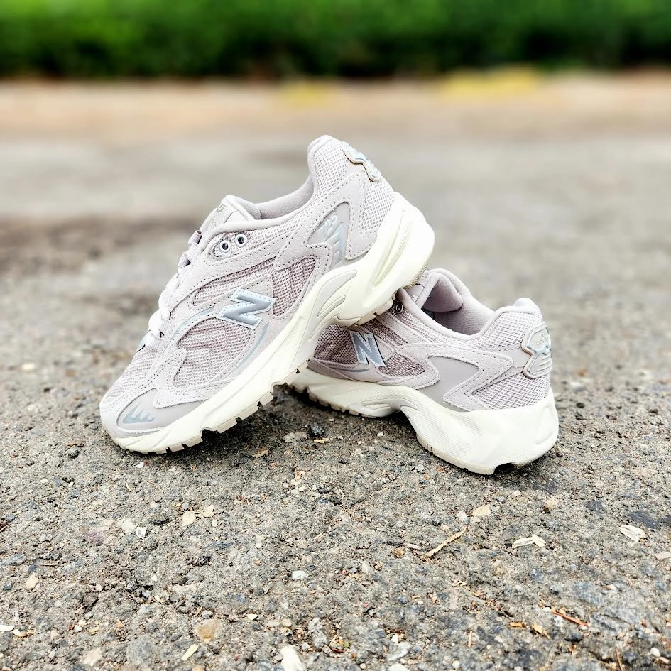 Mens Green New Balance Shoes NEW BALANCE 725